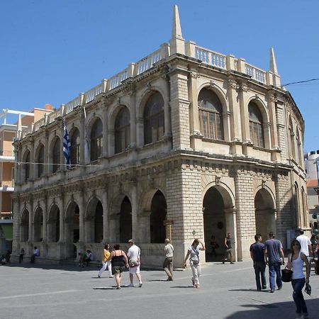 Archipelagos Apt In The Heart Of The City Heraklion Exteriör bild