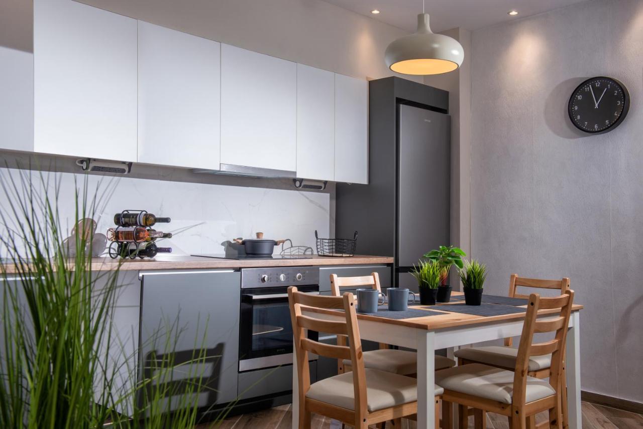 Archipelagos Apt In The Heart Of The City Heraklion Exteriör bild