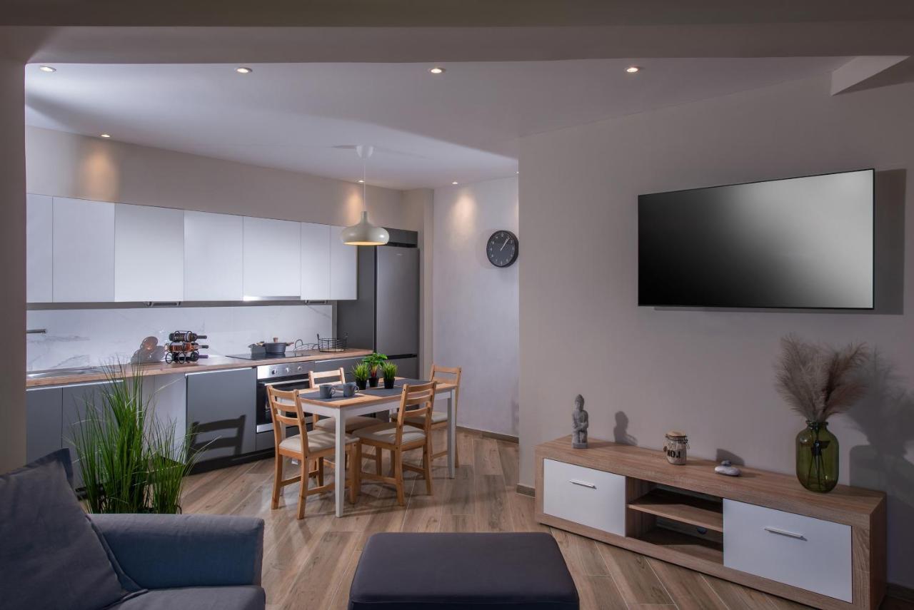 Archipelagos Apt In The Heart Of The City Heraklion Exteriör bild