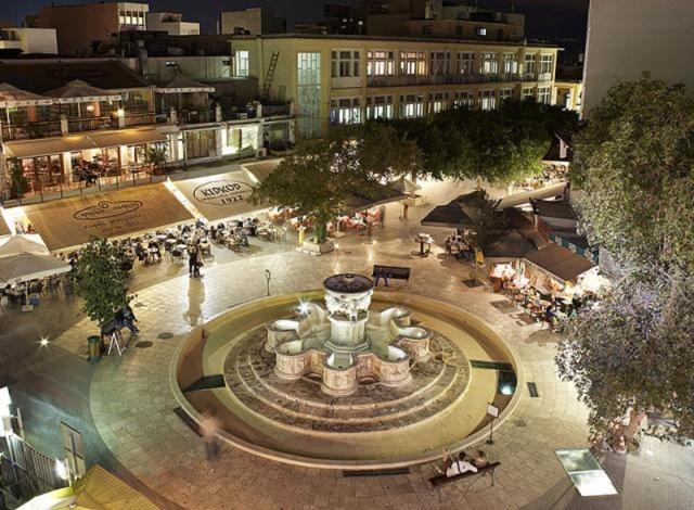 Archipelagos Apt In The Heart Of The City Heraklion Exteriör bild