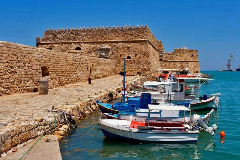 Archipelagos Apt In The Heart Of The City Heraklion Exteriör bild